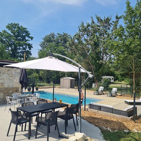 Camping De La Touche Ligueil ภายนอก รูปภาพ