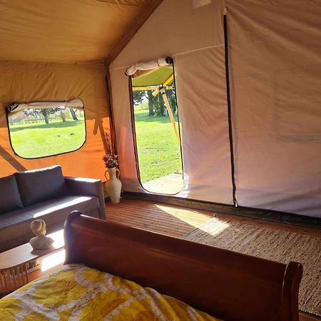Camping De La Touche Ligueil ภายนอก รูปภาพ