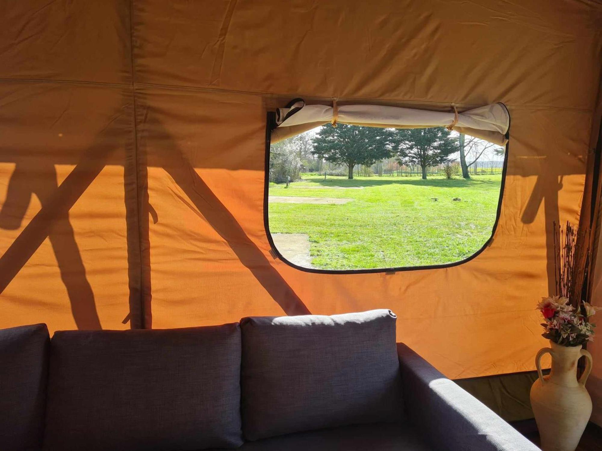 Camping De La Touche Ligueil ภายนอก รูปภาพ